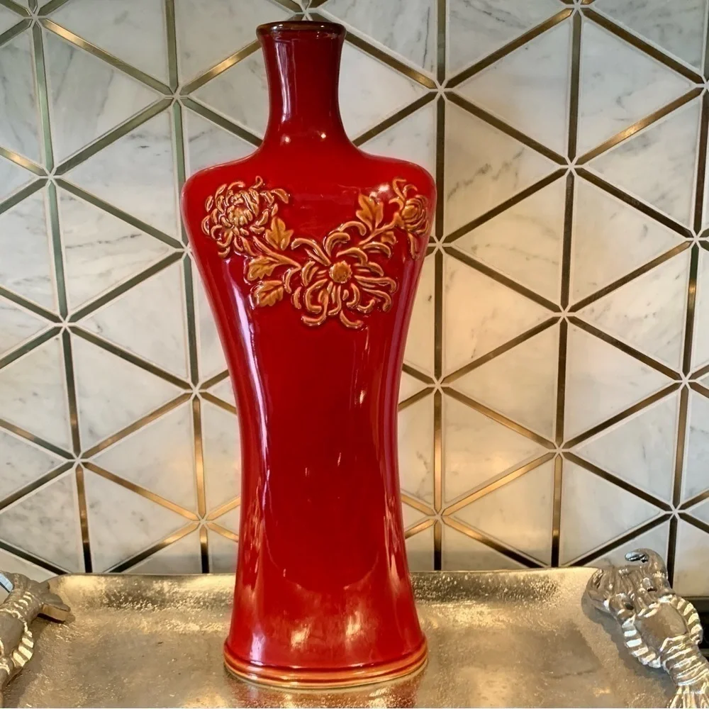 Oxblood Red Ceramic Glazed Vase Embossed Detail Oriental Asian Medium Curvy